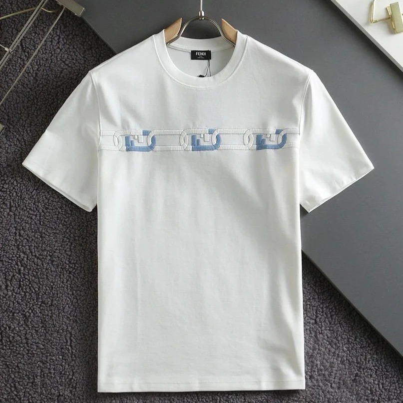 The Allure of Luxury T-Shirts for Men: Where Comfort Meets&nbsp;Style